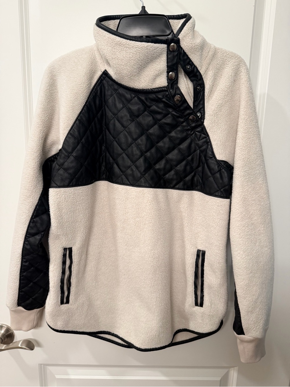 Abercrombie & Fitch Cream Fleece Pullover with Black Quilted Trim